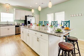 Gilchrist 'EZ Street Beach House' w/ Gulf Access!