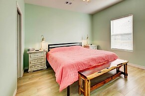 Gilchrist 'EZ Street Beach House' w/ Gulf Access!