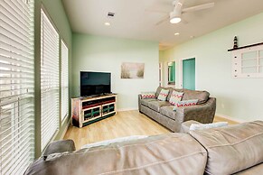 Gilchrist 'EZ Street Beach House' w/ Gulf Access!