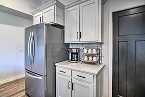 'the Retreat on Reno' Home w/ Hot Tub + Deck!