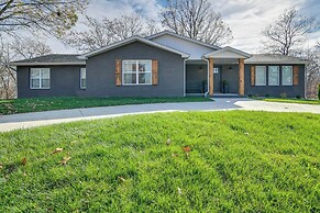 'the Retreat on Reno' Home w/ Hot Tub + Deck!
