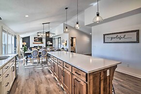 'the Retreat on Reno' Home w/ Hot Tub + Deck!