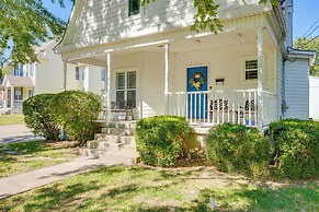 Warrensburg Home, Close to Downtown!