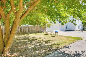 Warrensburg Home, Close to Downtown!