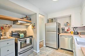 Arden Bungalow w/ Fire Pit: Near Lake Julian Park