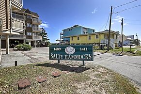 Ocean-view Condo w/ Deck, Steps to Carolina Beach!