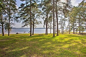 Cozy Cottage on Lake O The Pines w/ Lake Views!