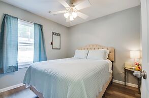 Dock & Furnished Deck: Lakefront Gravois Mills Gem