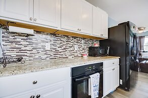 Dock & Furnished Deck: Lakefront Gravois Mills Gem