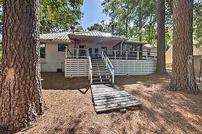 Luxe Lakehouse w/ Sunset Views on Lake Palestine!