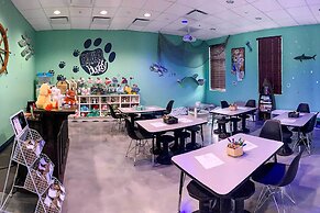 Kissimmee Retreat With Private Pool & Spa