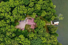 Lakefront Cabin Retreat, 2-acre Lot w/ Deck!