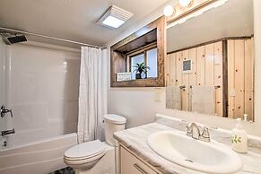 Lakefront New Auburn Apartment w/ Shared Dock