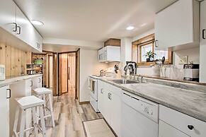 Lakefront New Auburn Apartment w/ Shared Dock