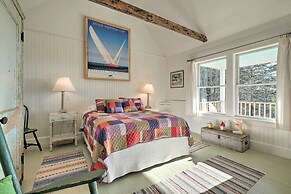 Pauls Cottage in Tenants Harbor, 1 Min to Shore