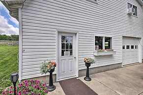 Loft Unplugged w/ Outdoor Space in Amish Country!