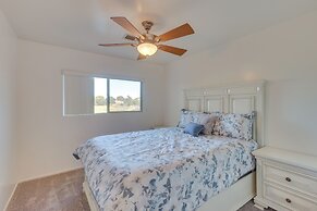 Convenient Bakersfield Townhome With Patio!