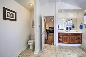 Pet-friendly Cabin w/ Dock on Claytor Lake!