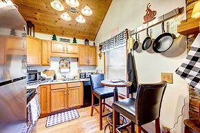 Scenic Marble Cabin w/ Fire Pit!