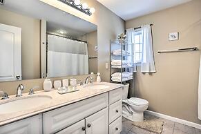 Ideally Located Glen Cove Apartment!