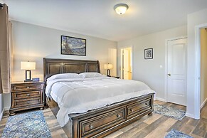 Ideally Located Glen Cove Apartment!