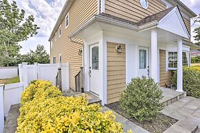 Ideally Located Glen Cove Apartment!