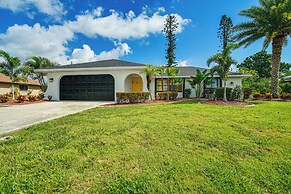 Screened Porch & Heated Pool: Cape Coral Home