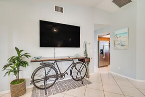 Screened Porch & Heated Pool: Cape Coral Home