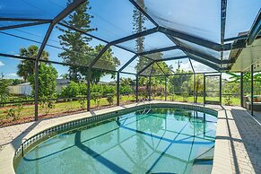 Screened Porch & Heated Pool: Cape Coral Home