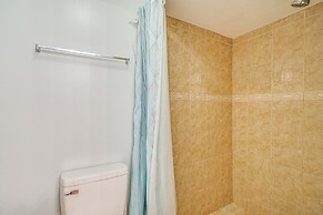 Screened Porch & Heated Pool: Cape Coral Home