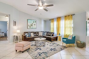 Screened Porch & Heated Pool: Cape Coral Home