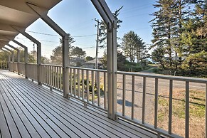 Fishermen's Paradise in Coos Bay: Walk to Beach!