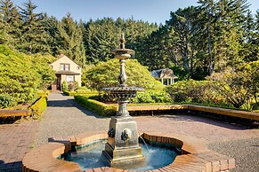 Fishermen's Paradise in Coos Bay: Walk to Beach!