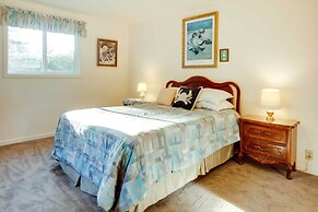 Fishermen's Paradise in Coos Bay: Walk to Beach!