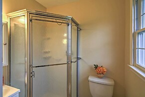 Serene Retreat - 7 Mi to All Star Village