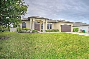 Private Hot Tub: Canal-front Home in Cape Coral!