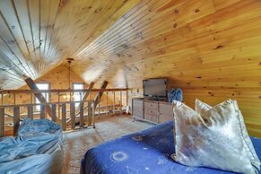Secluded Cresco Cabin w/ Deck + Forest Views!