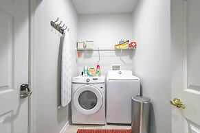 3 Mi to Boardwalk: Bethany Beach House w/ Patio!