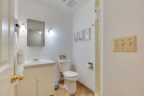 Cozy Oregon Resort Condo - Steps to Lincoln Beach!