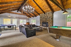 Cozy Oregon Resort Condo - Steps to Lincoln Beach!