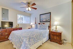 Cozy Oregon Resort Condo - Steps to Lincoln Beach!