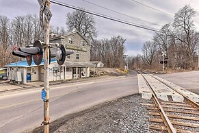 Himrod Vacation Rental 3 Mi to Seneca Lake!