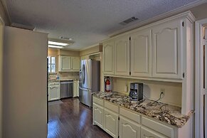 Pool Table, Patio & Grill: Idyllic Mckinney Home