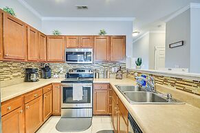 Charming Greensboro Townhouse With Back Patio!