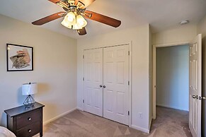 Charming Greensboro Townhouse With Back Patio!