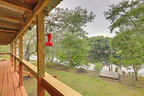Charming Abode w/ Dock on the Suwannee River