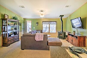 Private Hill Country House w/ Deck on 7 Acres!