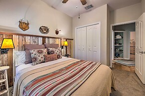 Sunny Seguin Retreat w/ Canoes on Guadalupe River!