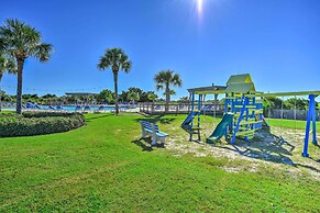 Harbor Island Condo With Deck - Steps to Beach!
