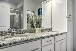 Sleek Durham Townhome Near Dtwn w/ Balcony!